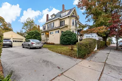 216 Prospect St, Fall River, MA 02720 - Photo 3