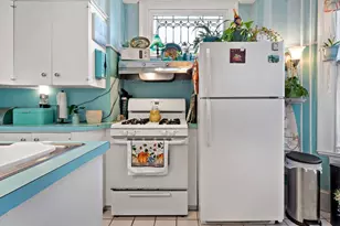 216 Prospect St, Fall River, MA 02720 - Photo 11