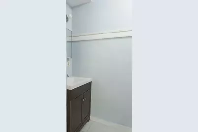 112 Brush Hill Rd, Milton, MA 02186 - Photo 27