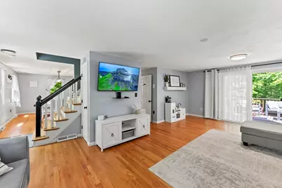 132 Pine St, East Bridgewater, MA 02333 - Photo 9