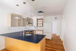 8-10 York Ave, Watertown, MA 02472 - Photo 9