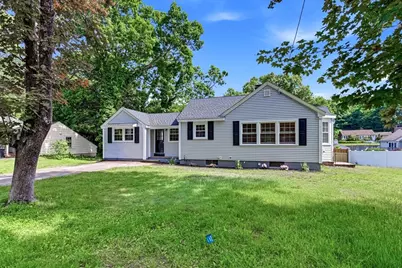 95 Circle Dr, Wrentham, MA 02093 - Photo 39