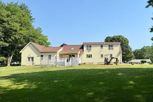 842 Wood St, Swansea, MA 02777 - Photo 29