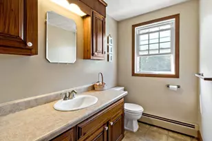 842 Wood St, Swansea, MA 02777 - Photo 25