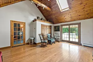 842 Wood St, Swansea, MA 02777 - Photo 9