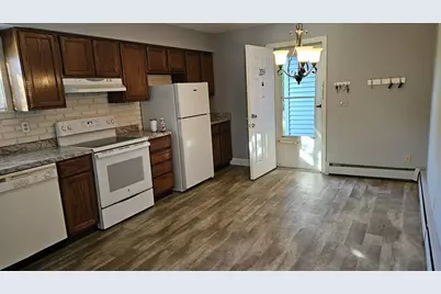 224 Greenwood Ter #224, Chicopee, MA 01022 - Photo 1