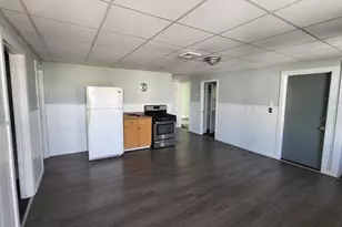 19 Gardner Ave, Lowell, MA 01854 - Photo 5