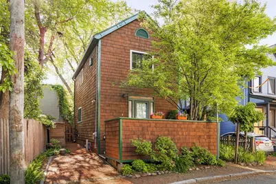 32 Bellis Circle, Cambridge, MA 02140 - Photo 1