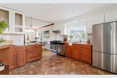 32 Bellis Circle, Cambridge, MA 02140 - Photo 11