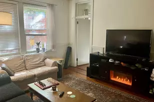 7 Unity St, Boston, MA 02113 - Photo 3