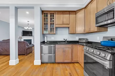 55 Gates St #U1, Boston, MA 02127 - Photo 5