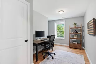 109 Thurlow St, Georgetown, MA 01833 - Photo 29