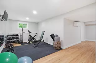 109 Thurlow St, Georgetown, MA 01833 - Photo 33