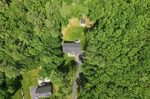 109 Thurlow St, Georgetown, MA 01833 - Photo 41