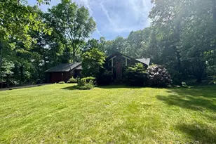 64 Number 10 Schoolhouse Rd, Charlton, MA 01507 - Photo 37