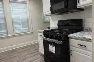 27 Hosmer St, Boston, MA 02126 - Photo 3