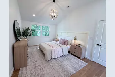 7 Berkeley St, Melrose, MA 02176 - Photo 13