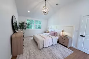 7 Berkeley St, Melrose, MA 02176 - Photo 13