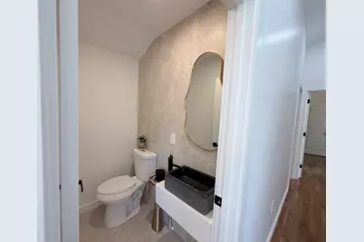 7 Berkeley St, Melrose, MA 02176 - Photo 15