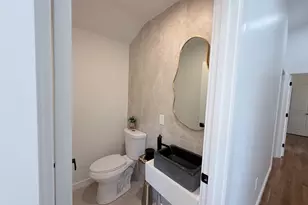 7 Berkeley St, Melrose, MA 02176 - Photo 15