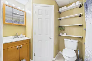 615 Robeson St, Fall River, MA 02720 - Photo 9