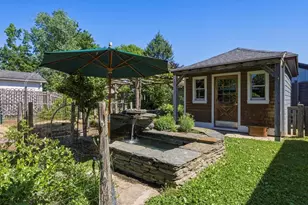 35 Rust Ave, Northampton, MA 01060 - Photo 3