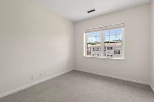 10 Lake Shore Ct, Boston, MA 02135 - Photo 11