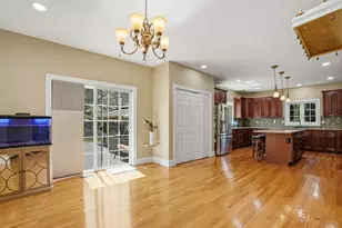 120 Mohawk Path, Holliston, MA 01746 - Photo 11