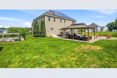 120 Mohawk Path, Holliston, MA 01746 - Photo 5