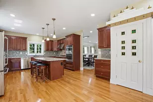 120 Mohawk Path, Holliston, MA 01746 - Photo 13