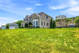 120 Mohawk Path, Holliston, MA 01746 - Photo 5