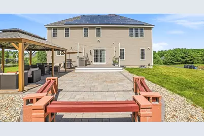 120 Mohawk Path, Holliston, MA 01746 - Photo 11