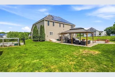 120 Mohawk Path, Holliston, MA 01746 - Photo 3