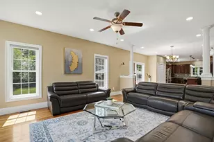 120 Mohawk Path, Holliston, MA 01746 - Photo 11