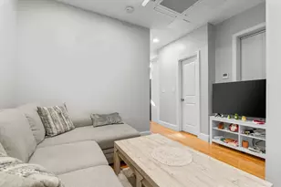 754 Huntington Ave, Boston, MA 02115 - Photo 1