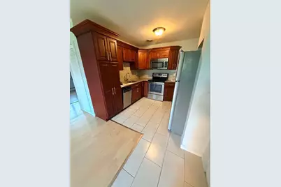 133 Warren St #3, Watertown, MA 02472 - Photo 3