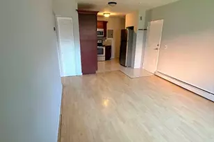 133 Warren St, Watertown, MA 02472 - Photo 7