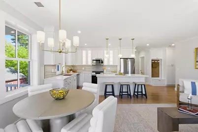 67 Queen St #4C, East Greenwich, RI 02818 - Photo 1