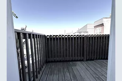 189 E Merrimack Street #12, Lowell, MA 01852 - Photo 5