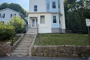 19 Rodney St, Worcester, MA 01605 - Photo 5