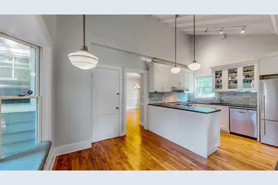 176 Parker #0000, Newton, MA 02459 - Photo 9