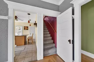 21 Buttonwood St, New Bedford, MA 02740 - Photo 27