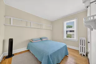 21 Buttonwood St, New Bedford, MA 02740 - Photo 17
