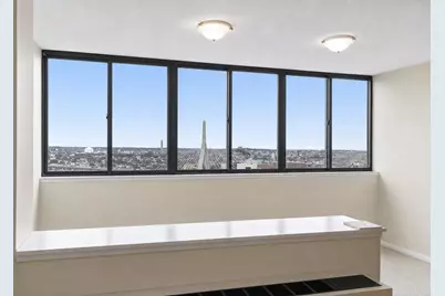 8 Whittier Pl #21B, Boston, MA 02114 - Photo 7