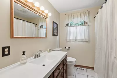 3 Barrows Road, Worcester, MA 01609 - Photo 17