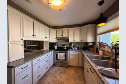 255 North Road #70, Chelmsford, MA 01824 - Photo 5