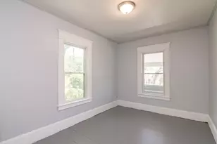 208 Prospect St, Chicopee, MA 01013 - Photo 11
