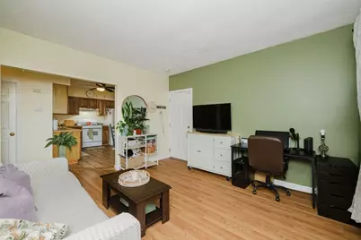464 Bank Street #10, Fall River, MA 02720 - Photo 3