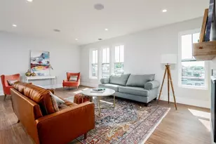45 L St, Boston, MA 02127 - Photo 3