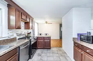 8 Andover Rd, Beverly, MA 01915 - Photo 5